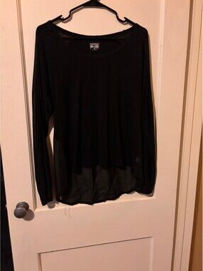 Converse One Star black sheer hem long sleeve top